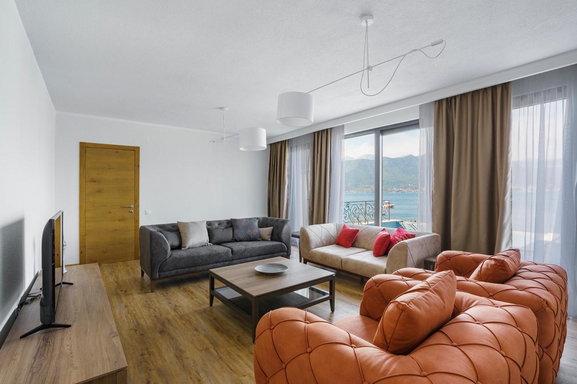 Beachfront Villa Pearl Of Adria Krasici Exterior photo